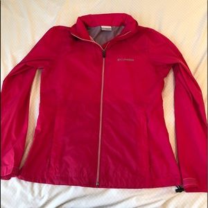NWOT Columbia hooded Windbreaker Jacket Size small Hot pink